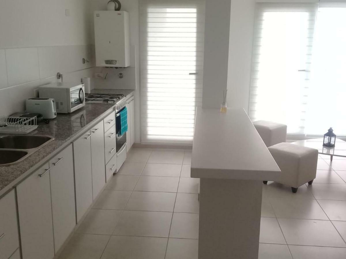 Veluvi Apartment Puerto Madryn Ngoại thất bức ảnh